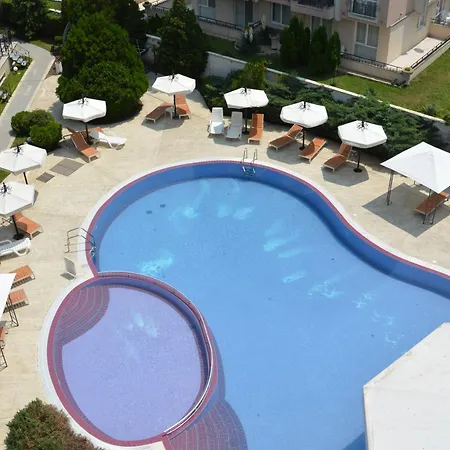 Rainbow 3 Club ホテル