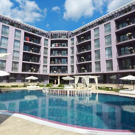 Hotel Rainbow 3 Club